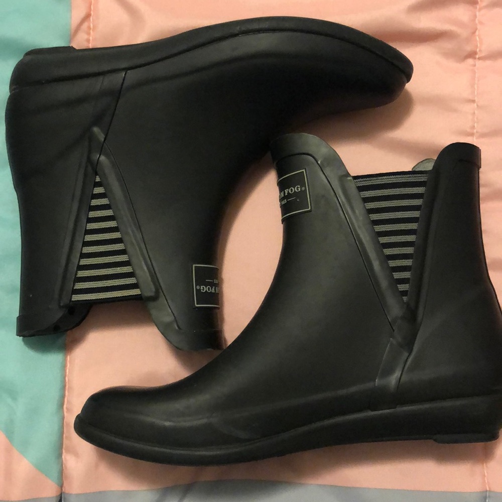 London Fog black ankle rain boots
